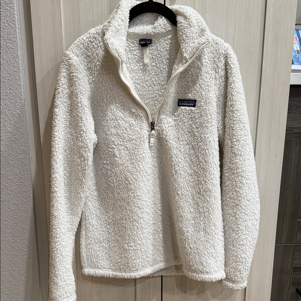 Patagonia Cream Fleece Half-Zip Pullover
